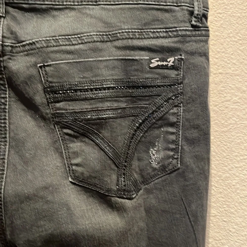 Seven 7 Size 14 Faded Black Distressed Denim Legging Jean